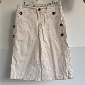OAKLEY WIDE LEG STRETCH DENIM CAPRI PANTS (SHORTS?) SIZE 0 CREAM